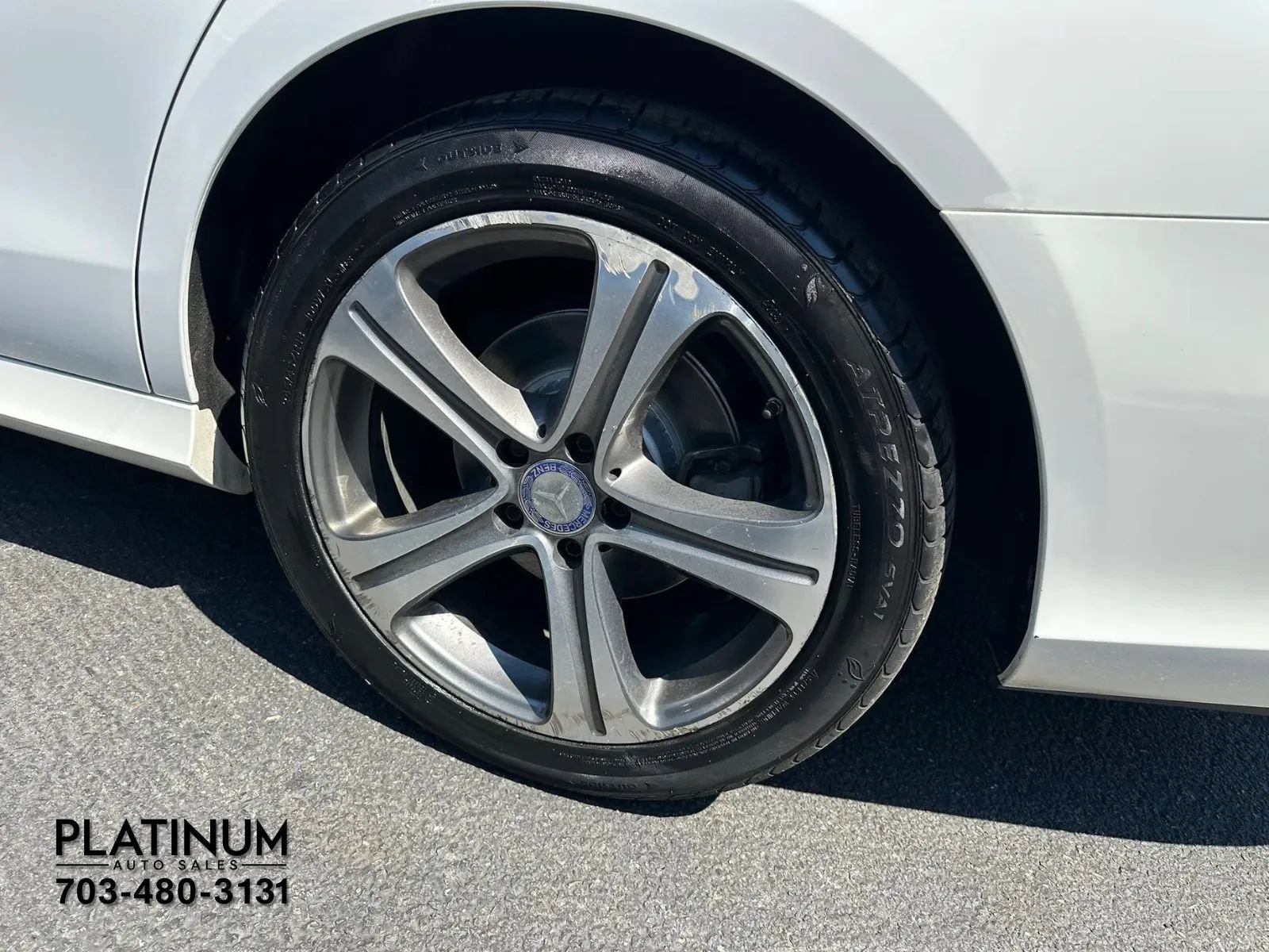Used 2017 Mercedes-Benz E 300 4MATIC image 24