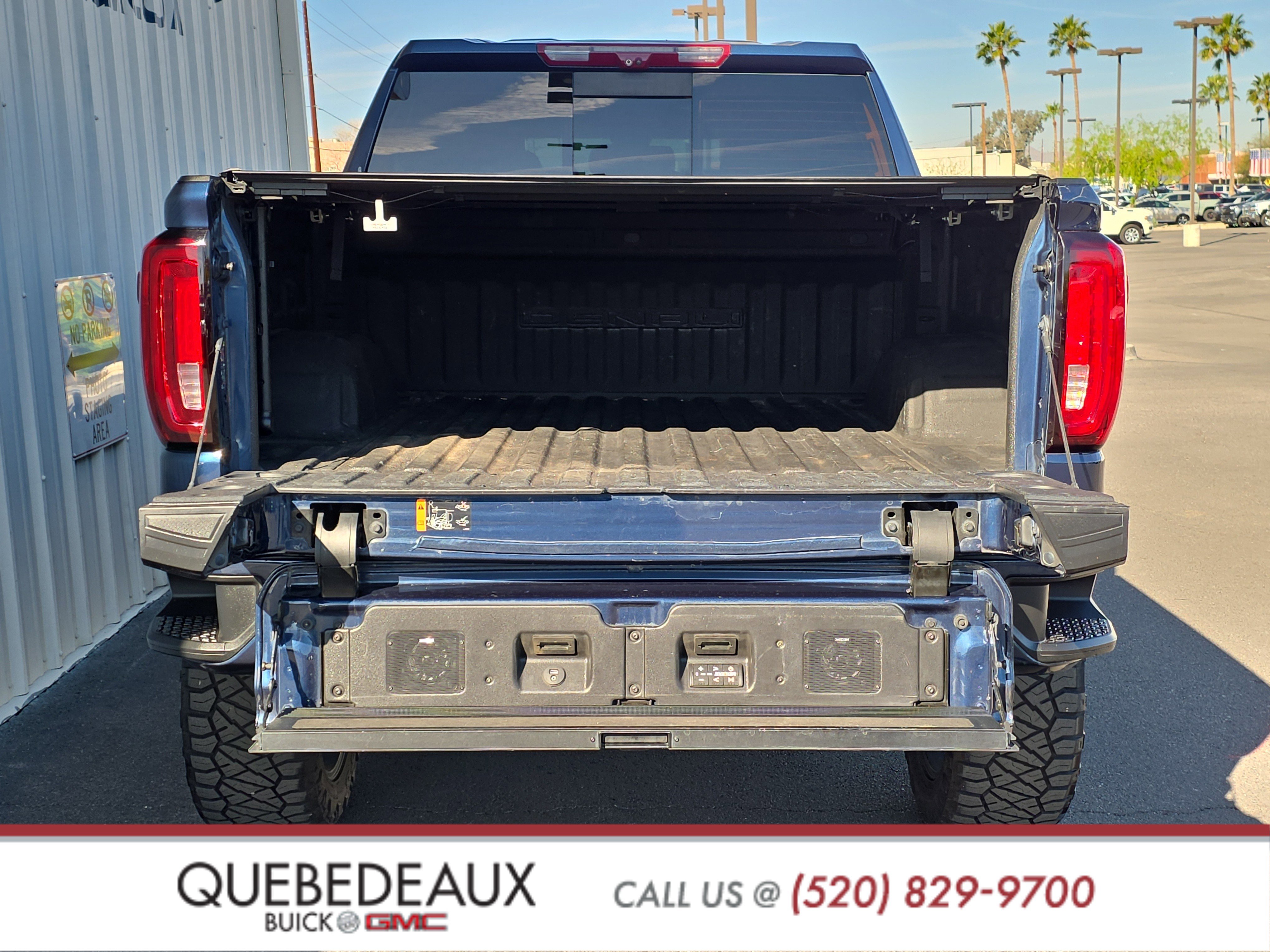 Used 2023 GMC Sierra 1500 Denali Ultimate image 9