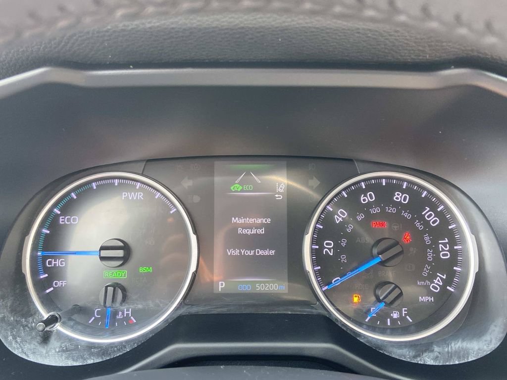 Used 2020 Toyota RAV4 XLE w/ Convenience Package AWD/4WD image 32