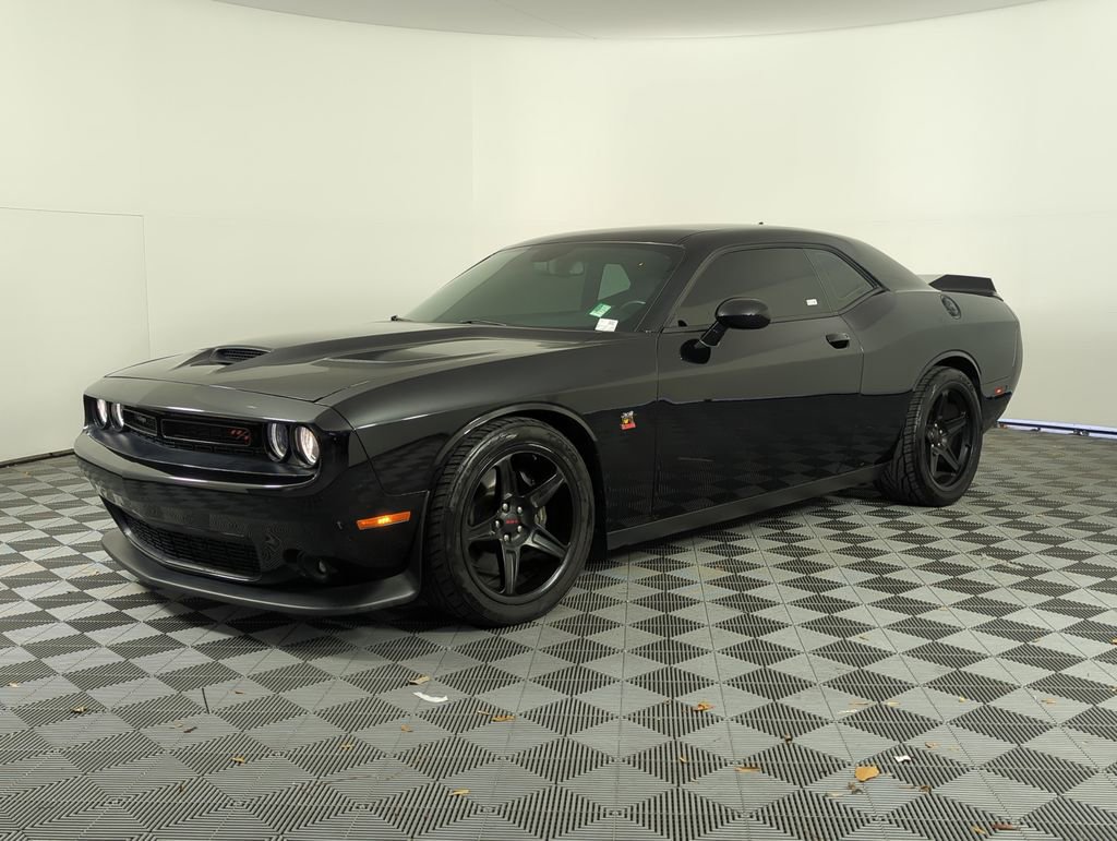 Used 2023 Dodge Challenger R/T Scat Pack image 9