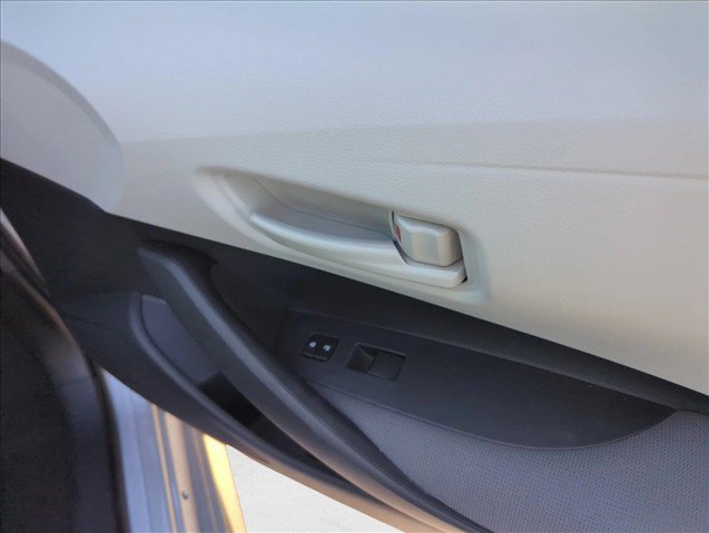 Used 2025 Toyota Corolla LE FWD image 27