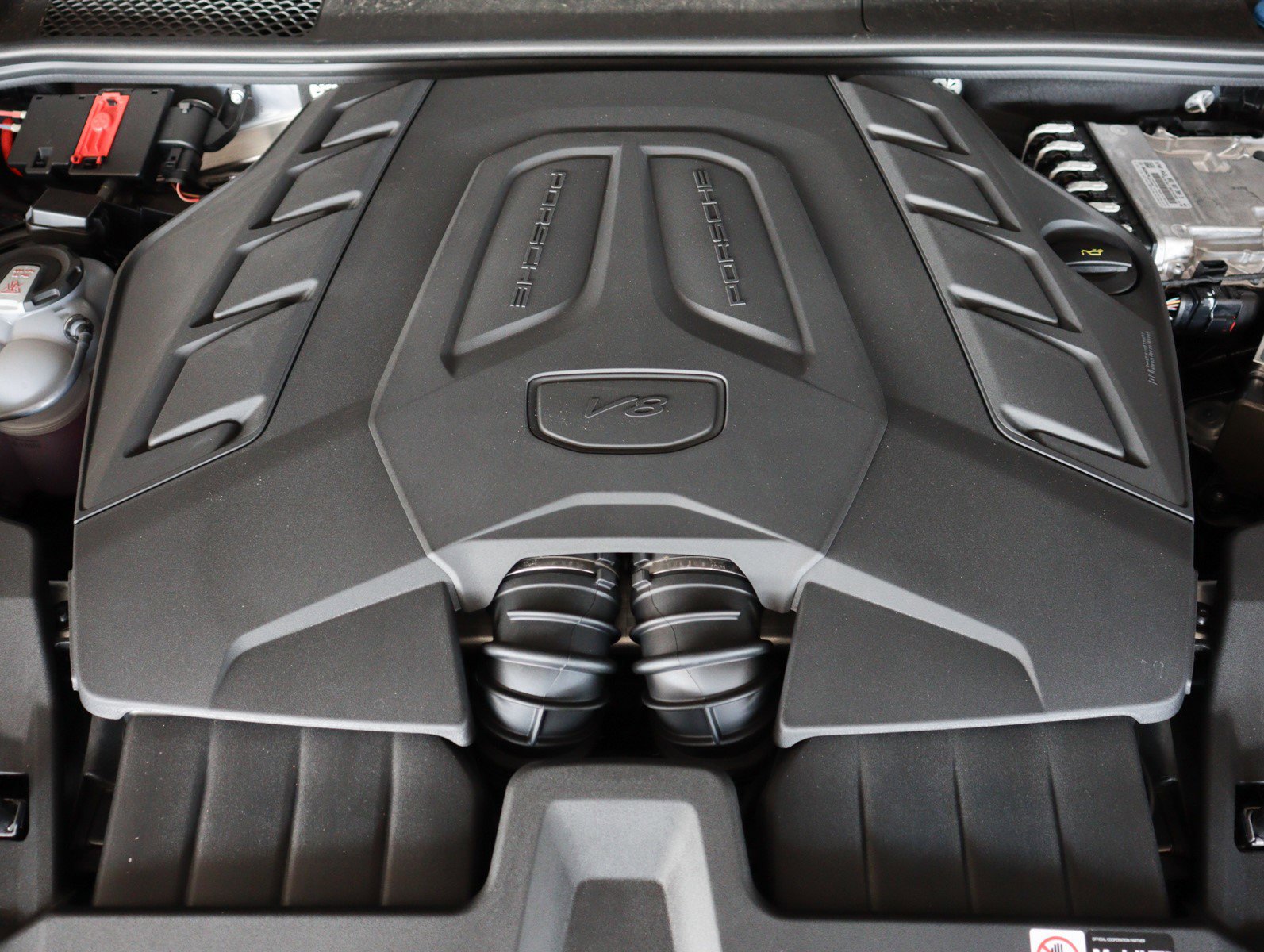 New 2026 Porsche Cayenne S image 27