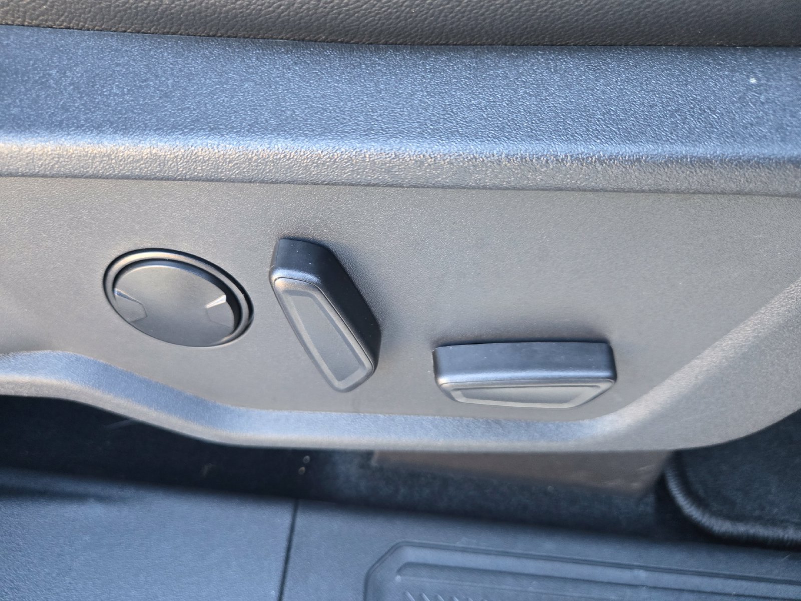 Used 2025 Ford Bronco Outer Banks AWD/4WD image 27