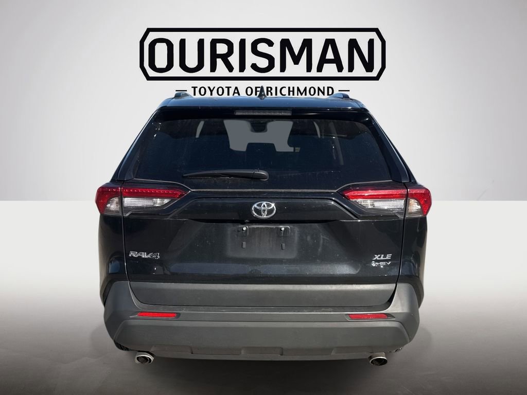 Used 2025 Toyota RAV4 XLE image 6