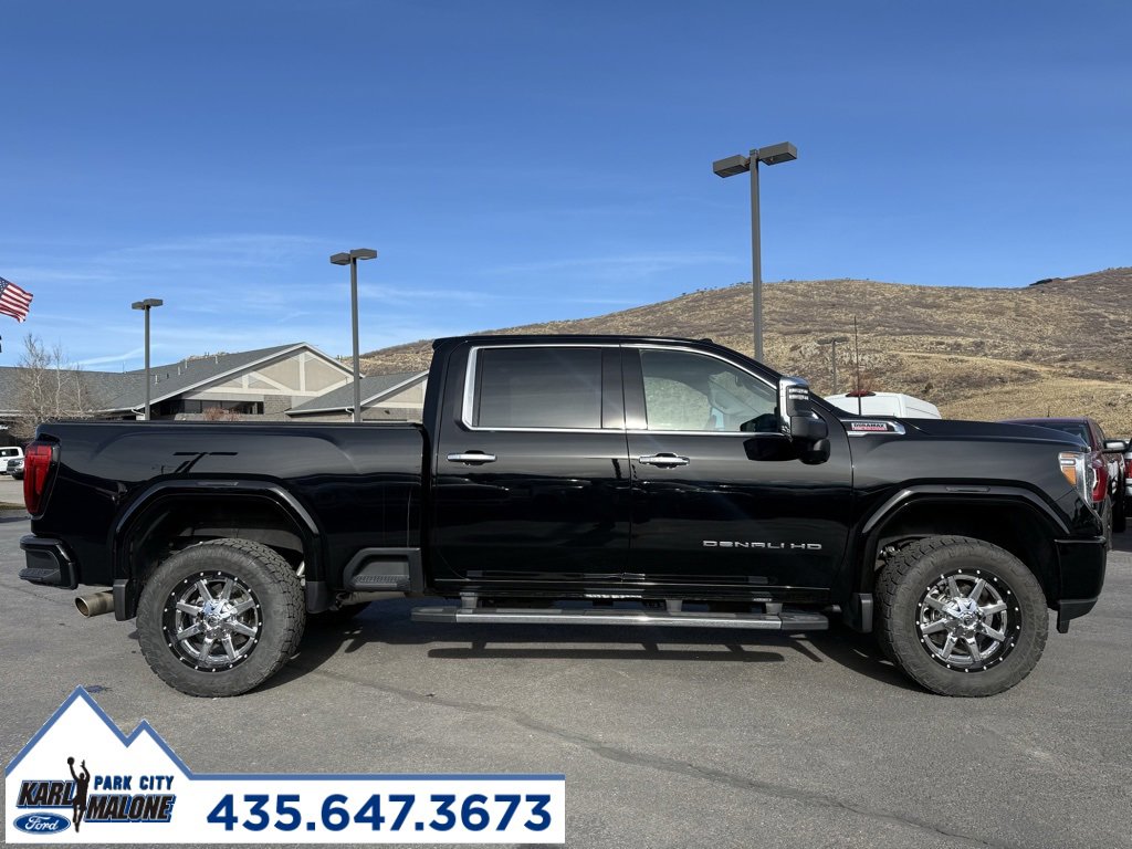 Used 2023 GMC Sierra 3500 Denali image 6