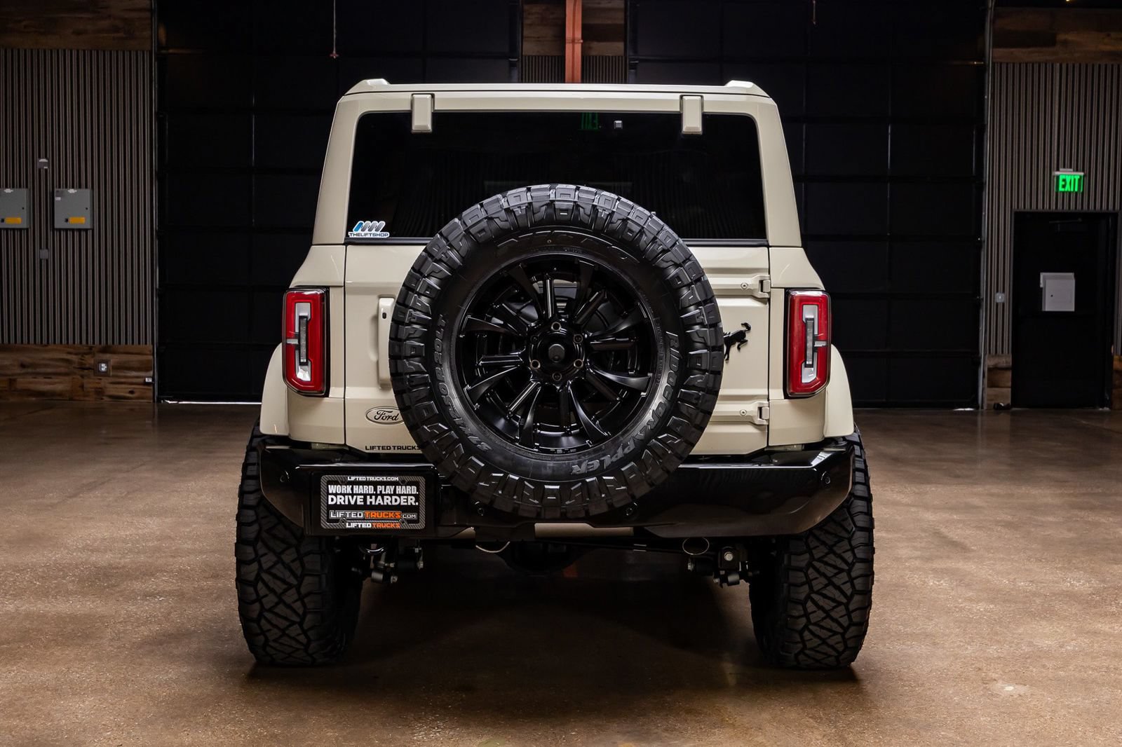 Used 2026 Ford Bronco Outer Banks AWD/4WD image 8