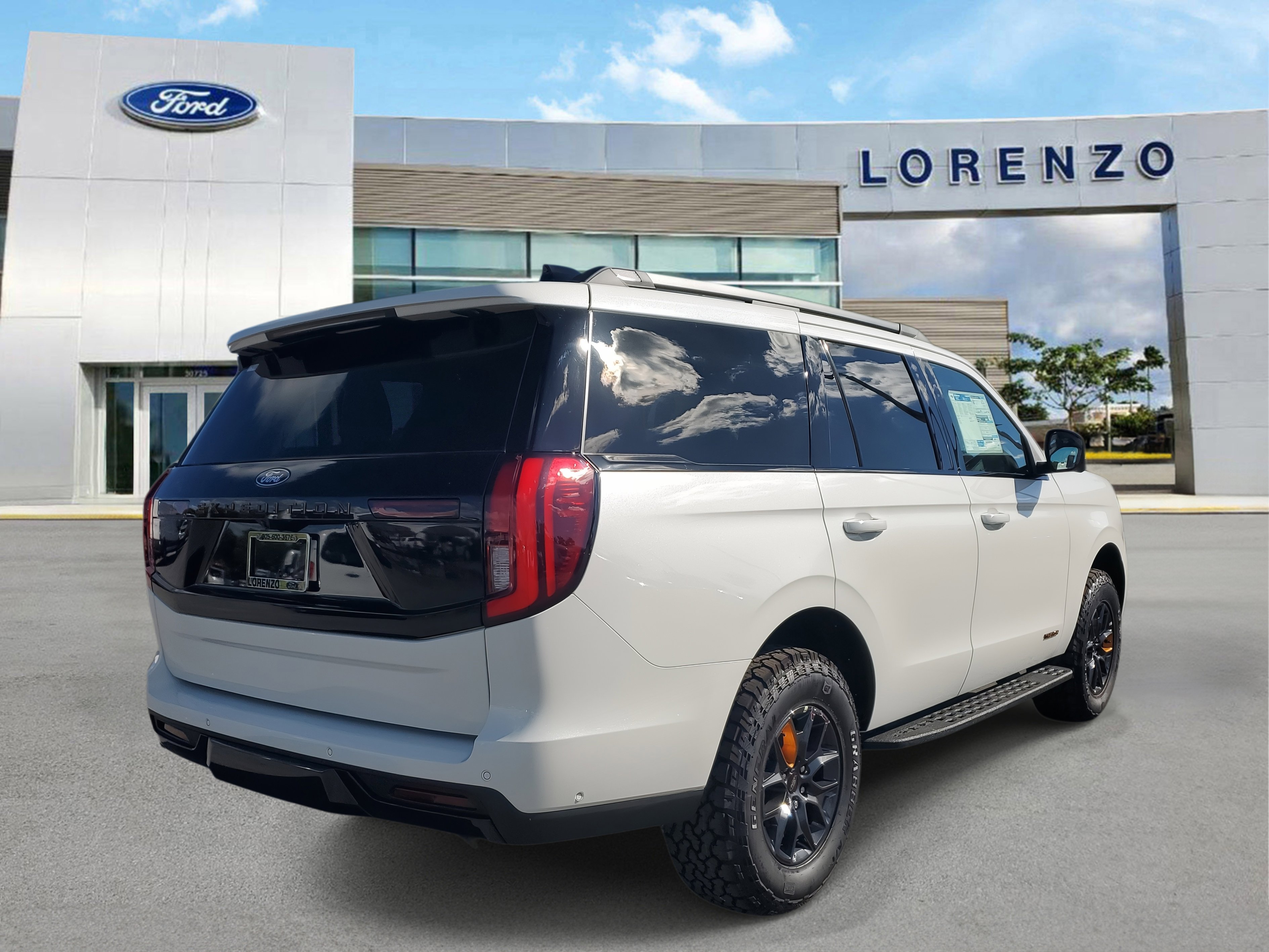 New 2025 Ford Expedition Tremor image 4