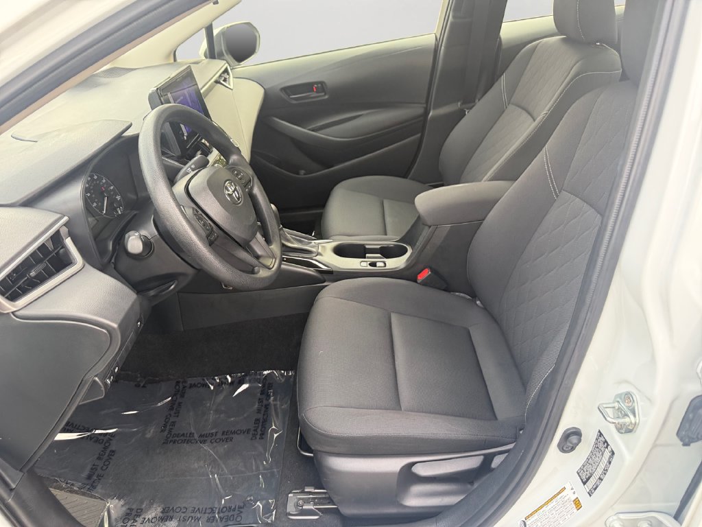 Used 2025 Toyota Corolla LE FWD image 23