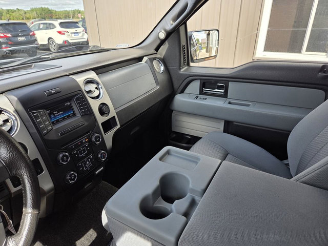 Used 2014 Ford F150 XLT w/ Equipment Group 302A Luxury AWD/4WD image 21