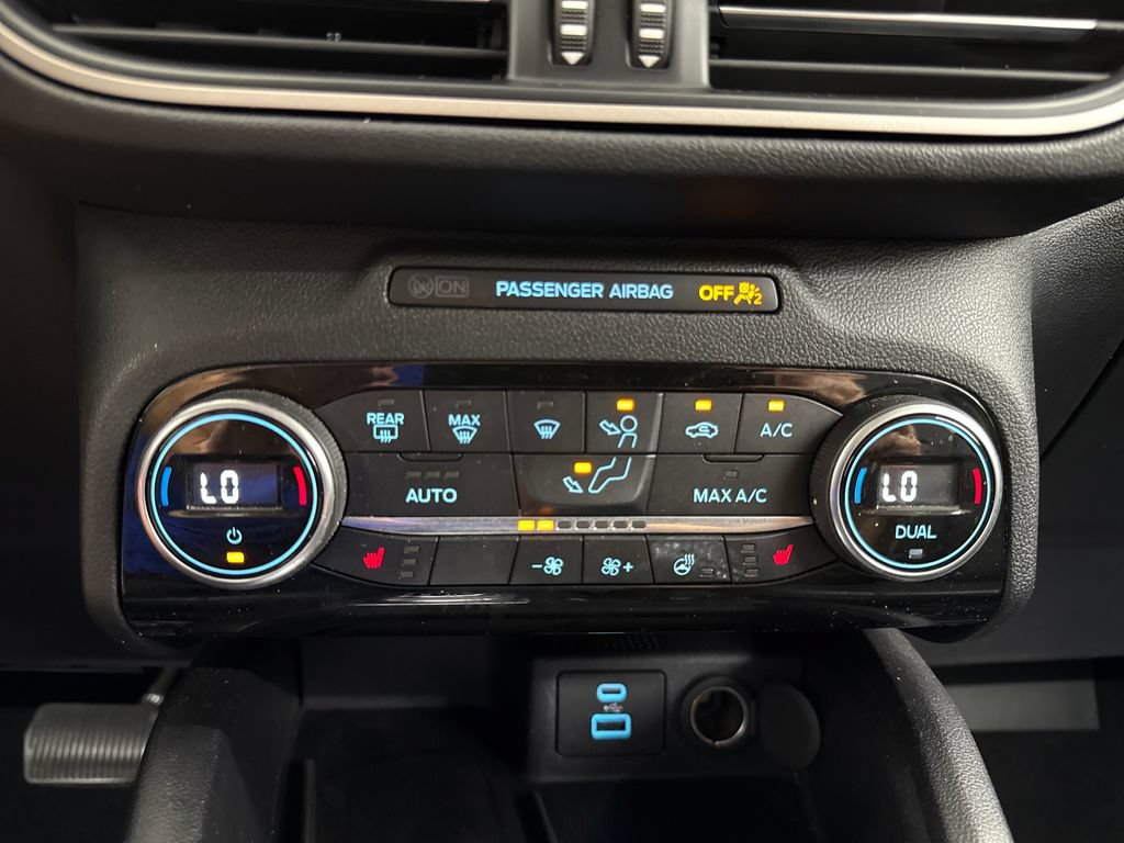 Used 2021 Ford Escape SEL w/ Technology Package FWD image 23