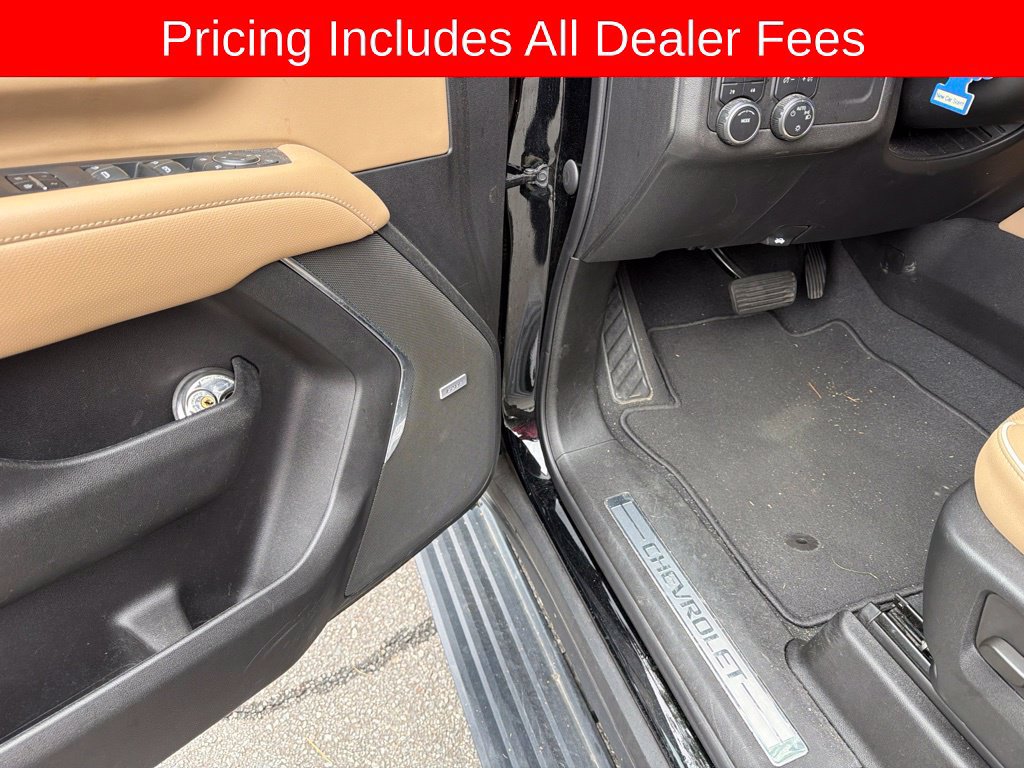 Used 2023 Chevrolet Tahoe Premier AWD/4WD image 8