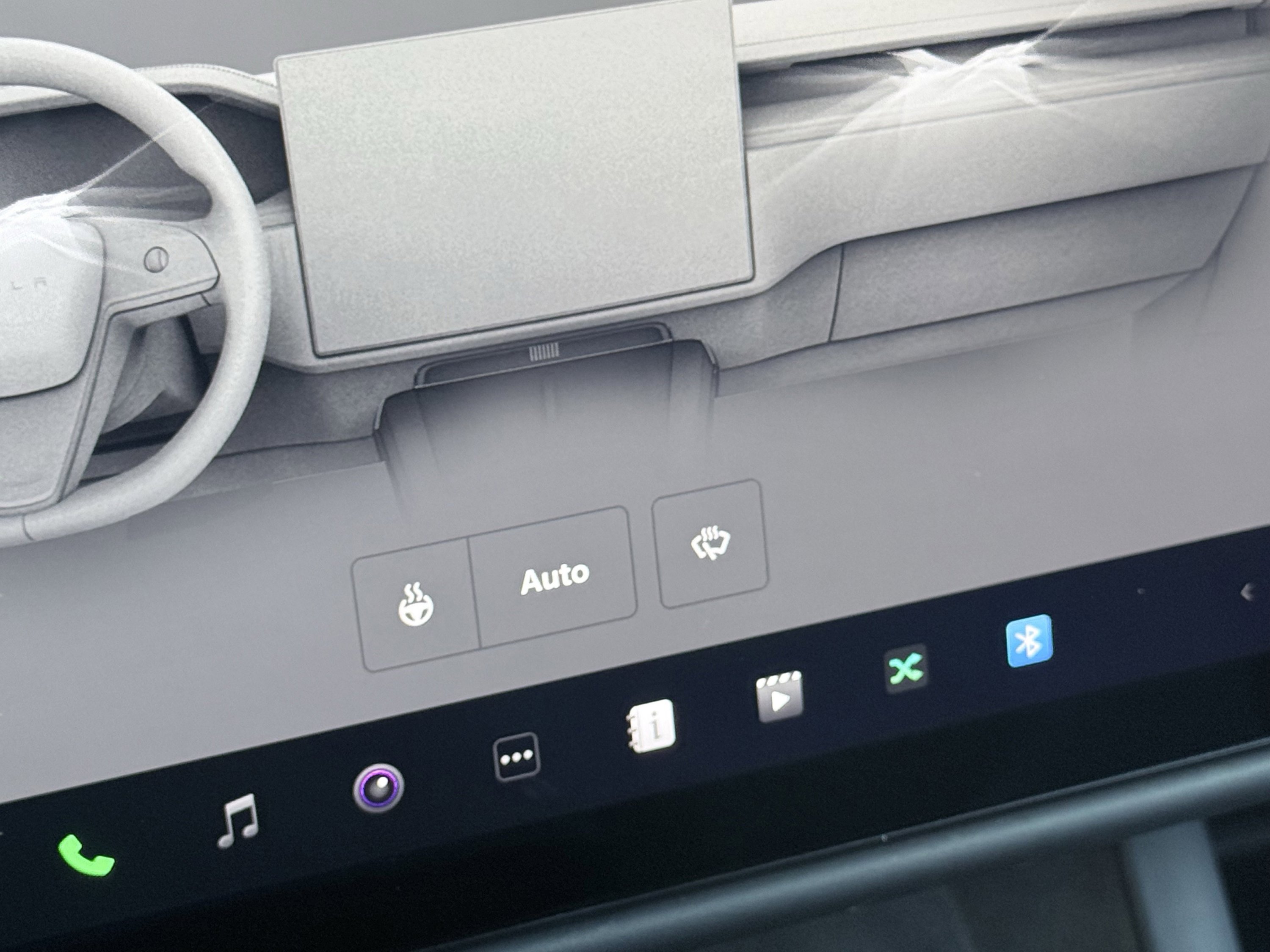 Used 2024 Tesla Model X Long Range image 76