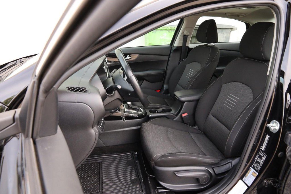 Used 2021 Kia Forte EX FWD image 9