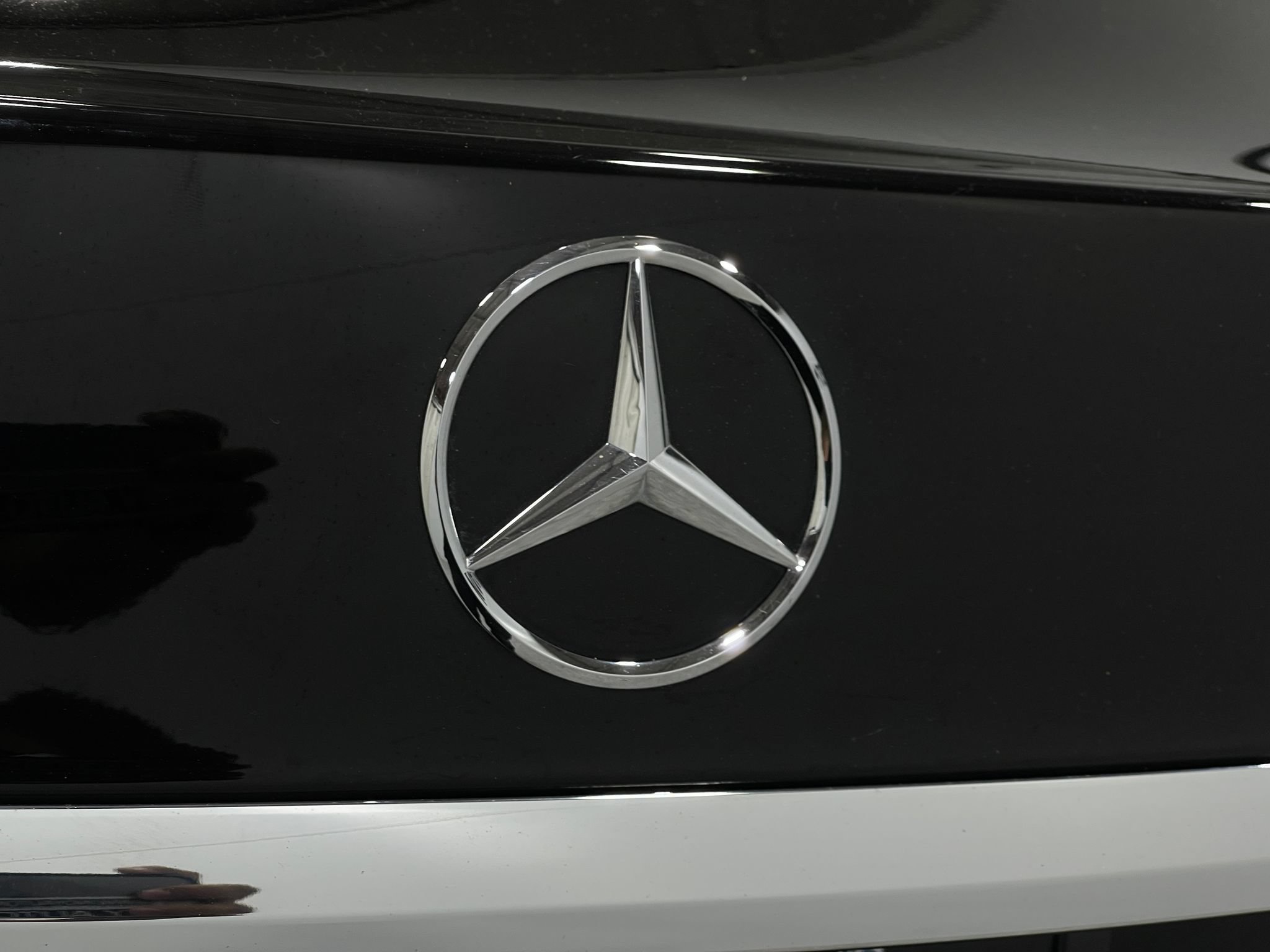Used 2015 Mercedes-Benz S 550 4MATIC Sedan image 39