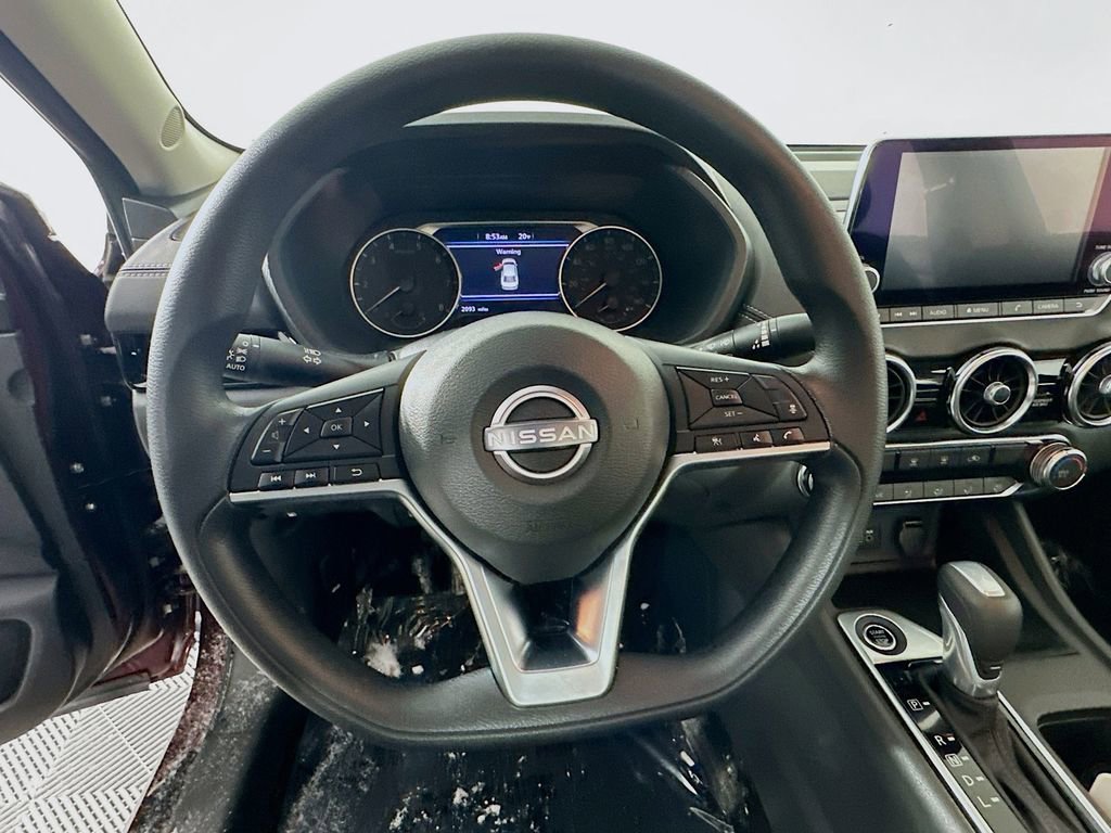 Certified 2025 Nissan Sentra SV image 17