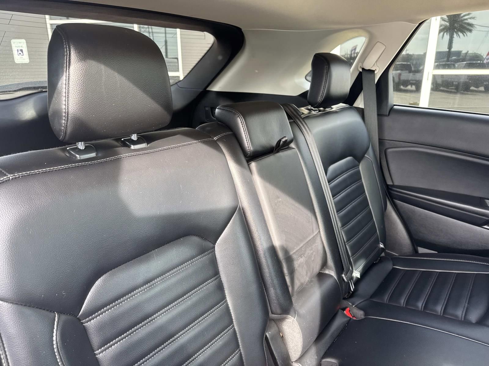 Certified 2023 Ford Edge SEL image 12