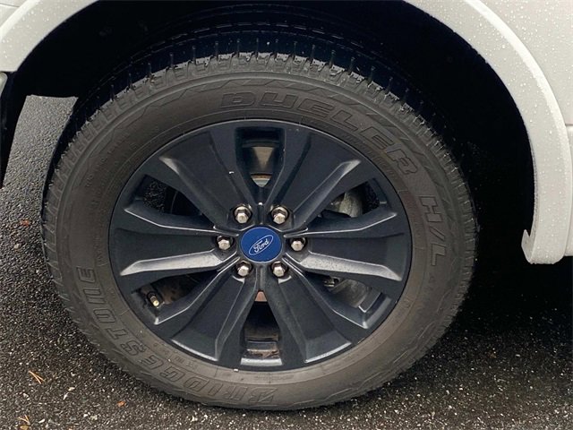 Used 2019 Ford F150 Lariat image 6