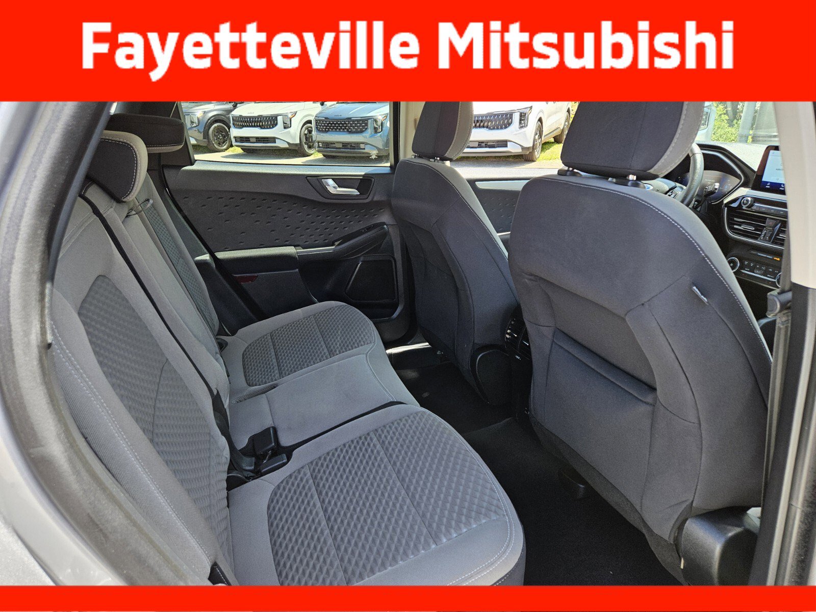Used 2020 Ford Escape SE Sport FWD image 19