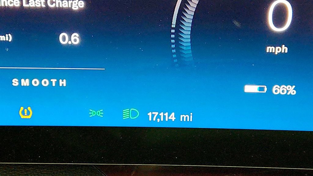 Used 2024 Lucid Air Touring image 14