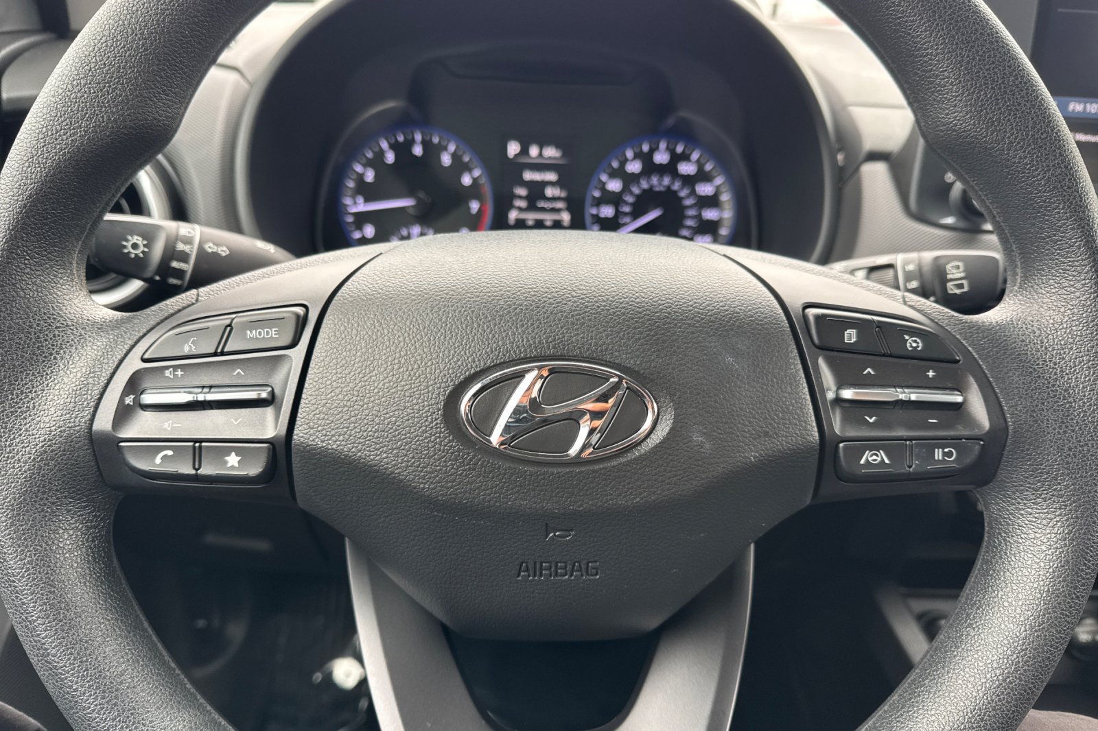 Used 2023 Hyundai Kona SEL FWD image 23