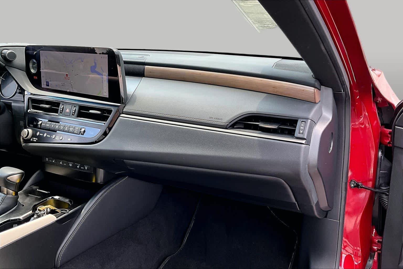 Used 2024 Lexus ES 350 Ultra Luxury w/ Accessory Package (Z2) FWD image 22