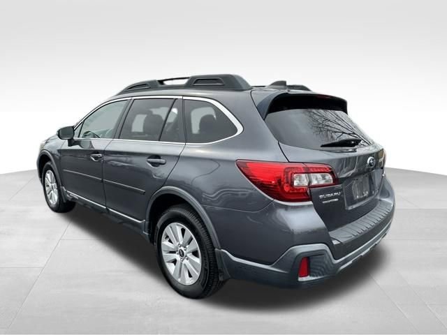 Used 2018 Subaru Outback 2.5i Premium image 5
