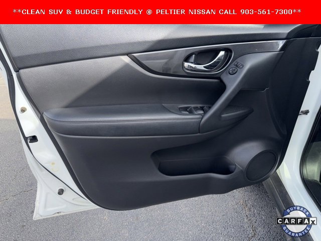 Certified 2019 Nissan Rogue SV image 10