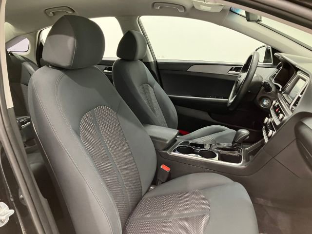 Used 2018 Hyundai Sonata SE image 29