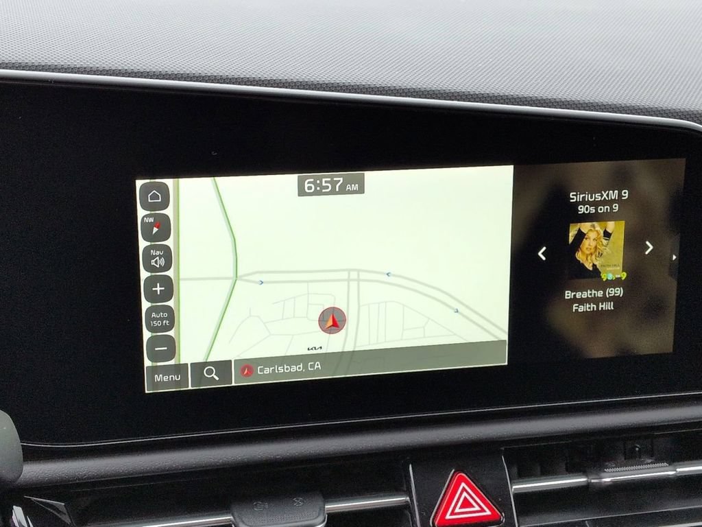 Certified 2023 Kia Niro Wind FWD image 14