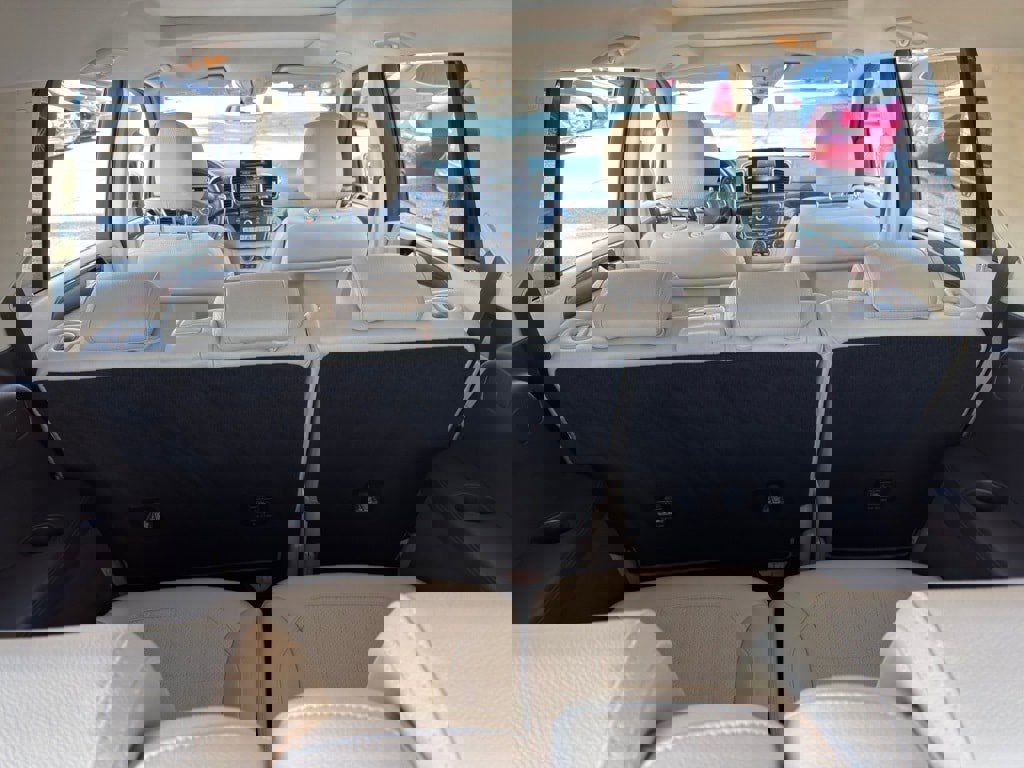 Certified 2019 Mercedes-Benz GLS 450 4MATIC w/ Premium 1 Package image 30