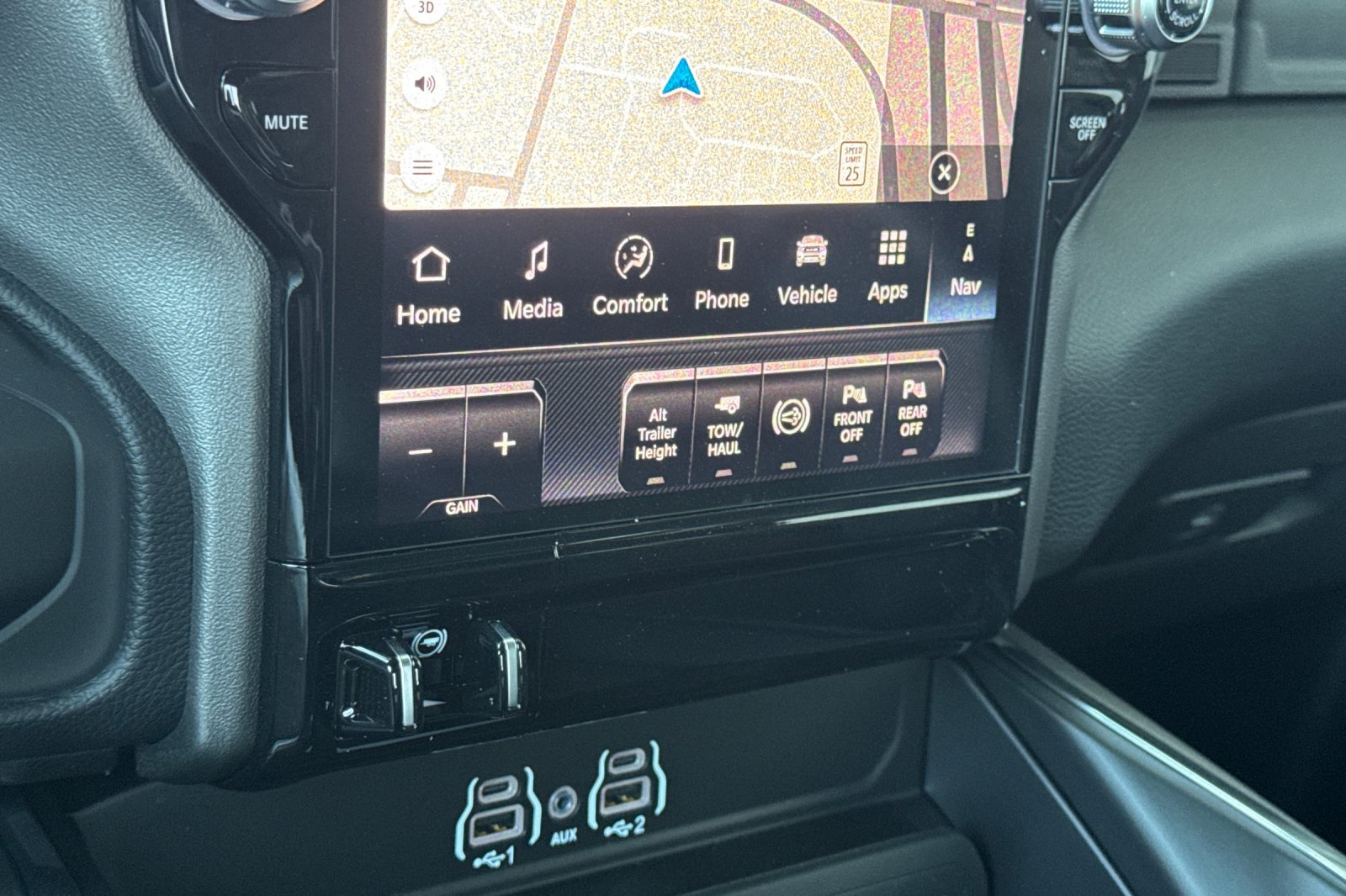 New 2027 RAM 3500 Laramie AWD/4WD image 19