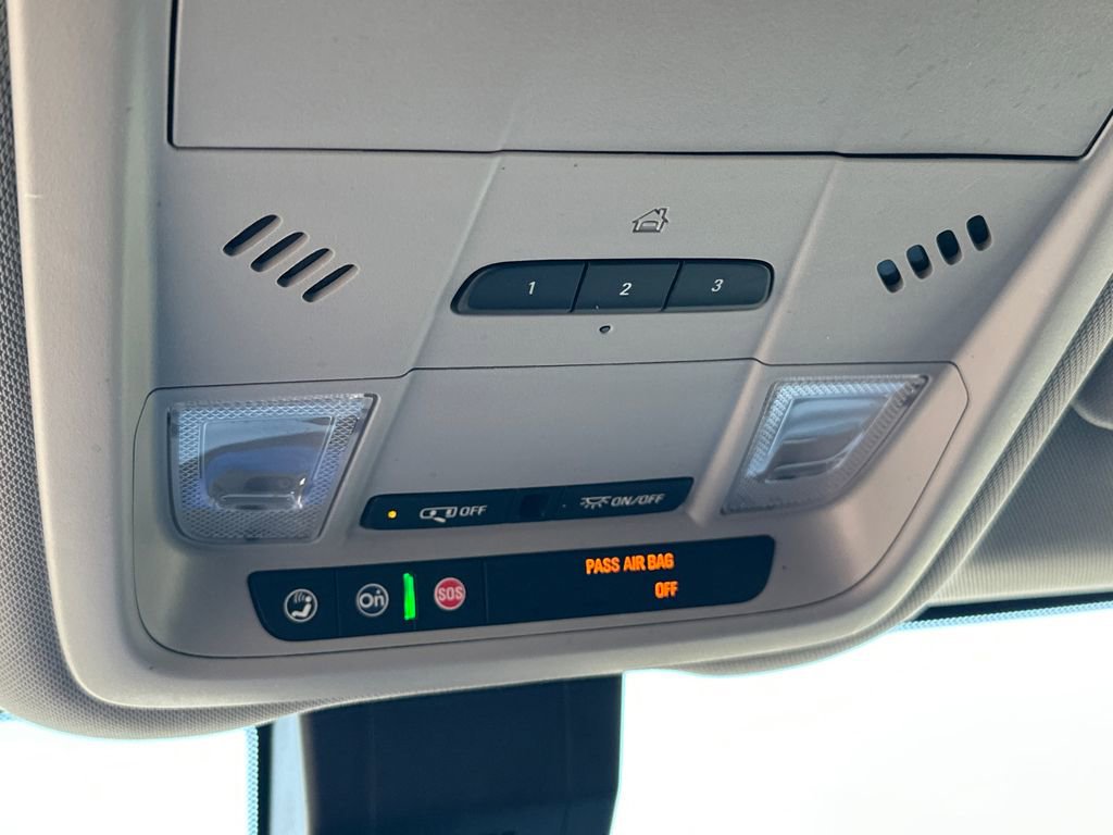 Used 2019 Chevrolet Equinox Premier image 33