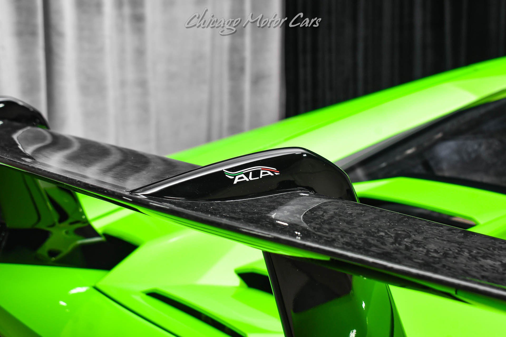 Used 2018 Lamborghini Huracan Performante image 36