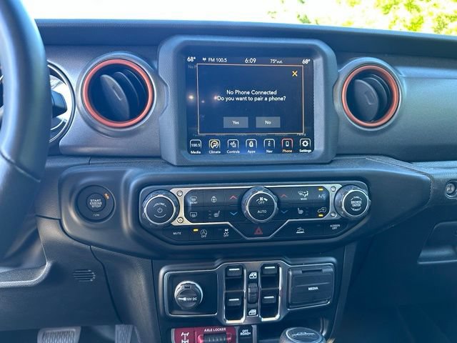 Used 2023 Jeep Gladiator Mojave w/ Cold Weather Group AWD/4WD image 14