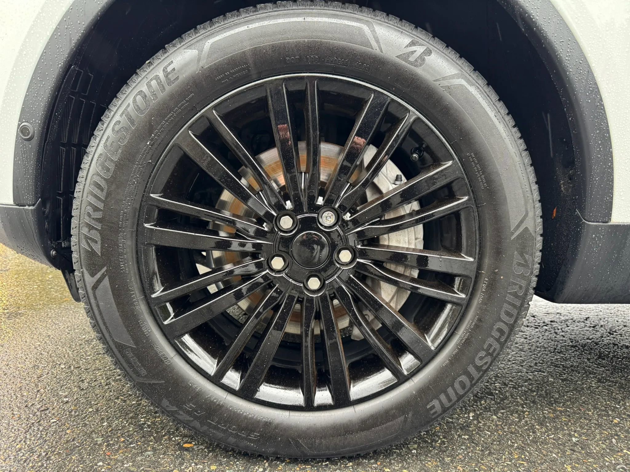 Used 2019 Land Rover Discovery HSE Luxury AWD/4WD image 20