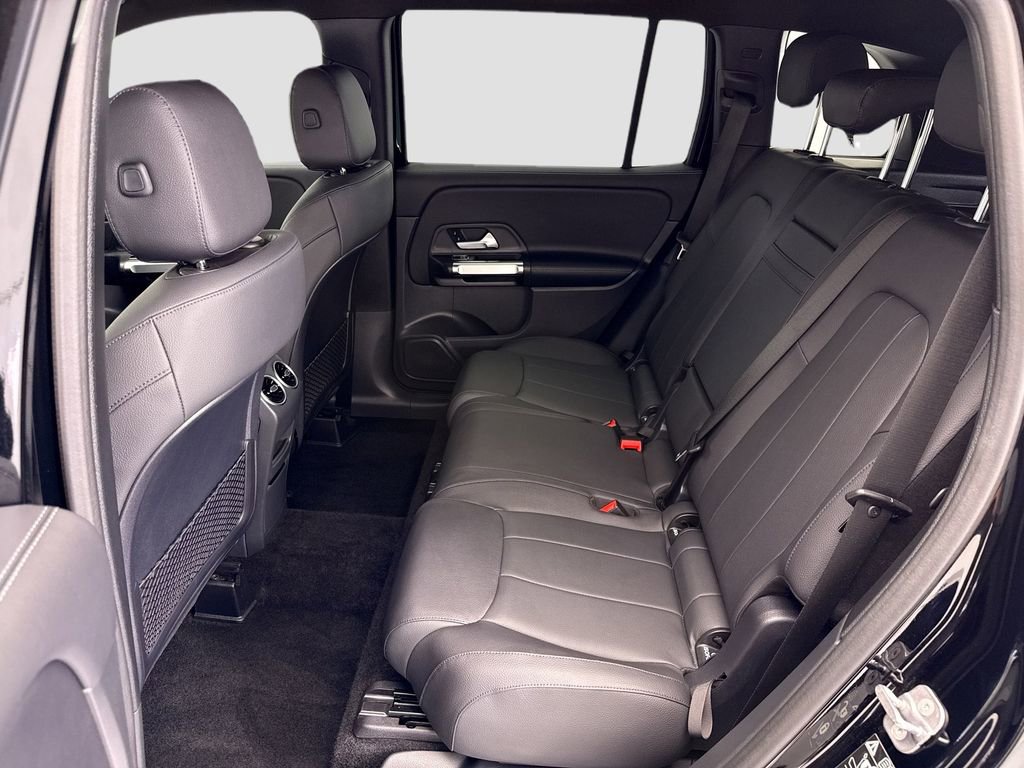Used 2025 Mercedes-Benz GLB 250 image 19