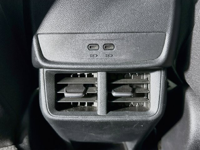 Used 2025 Chevrolet Equinox LT FWD image 25