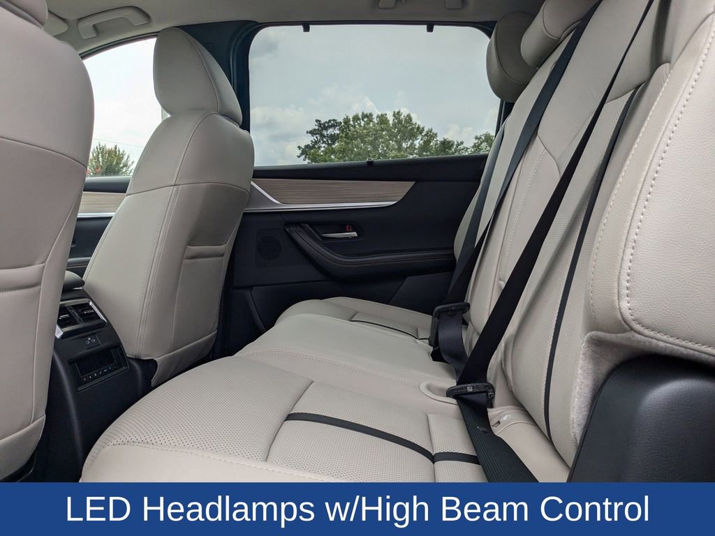 Used 2025 MAZDA CX-90 3.3 Turbo w/ Preferred Package image 16