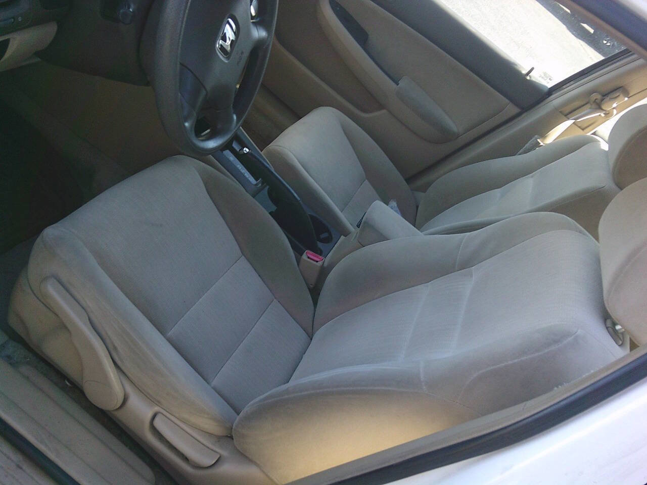 Used 2003 Honda Accord LX image 15