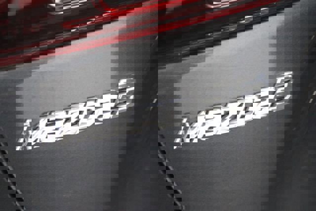 Used 2014 MAZDA MAZDA3 i Touring image 7