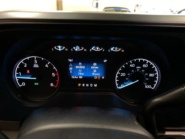 New 2025 Ford F550 4x4 Regular Cab Super Duty image 16