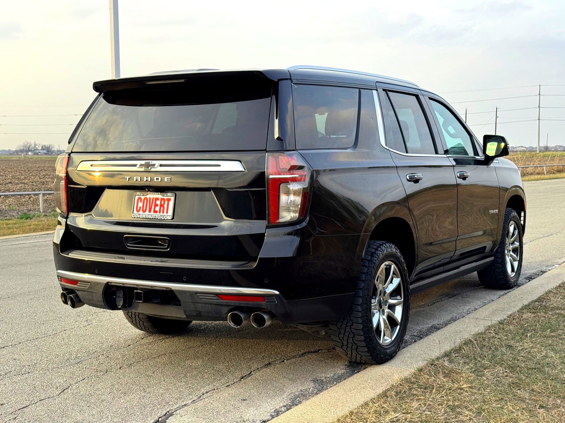 Used 2021 Chevrolet Tahoe High Country w/ Premium Package image 6