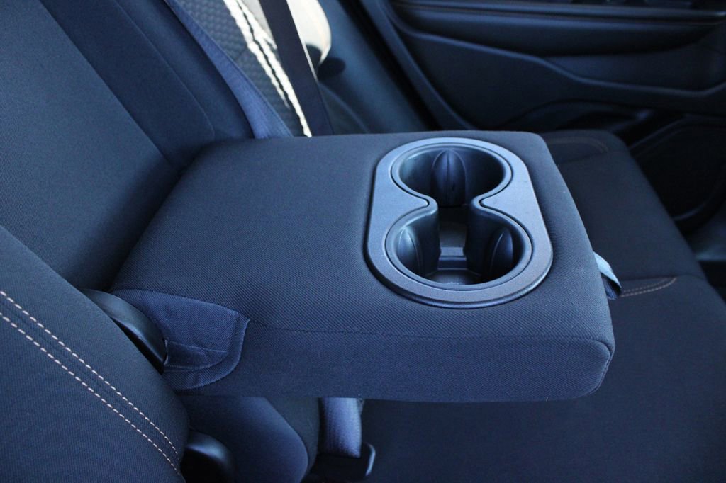 Used 2021 GMC Terrain SLE w/ Driver Convenience Package image 17