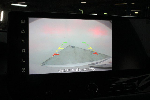 New 2026 Mitsubishi Outlander LE FWD image 9