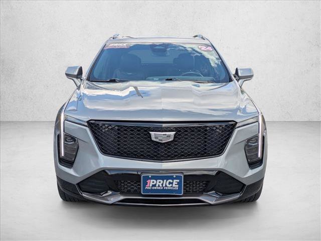 Used 2024 Cadillac XT4 Sport AWD/4WD image 2