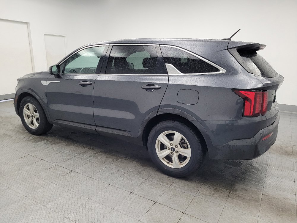 Used 2022 Kia Sorento LX FWD image 3