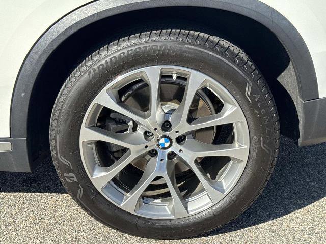 Used 2020 BMW X5 xDrive40i w/ Convenience Package AWD/4WD image 31
