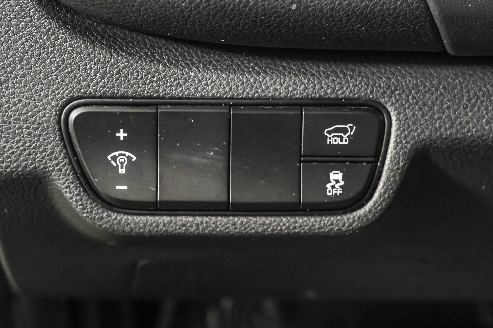 Used 2024 Kia Seltos SX w/ SX Sunroof Package image 27