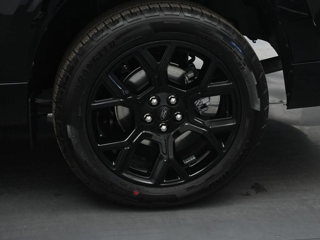 New 2025 Ford Maverick Lobo image 21