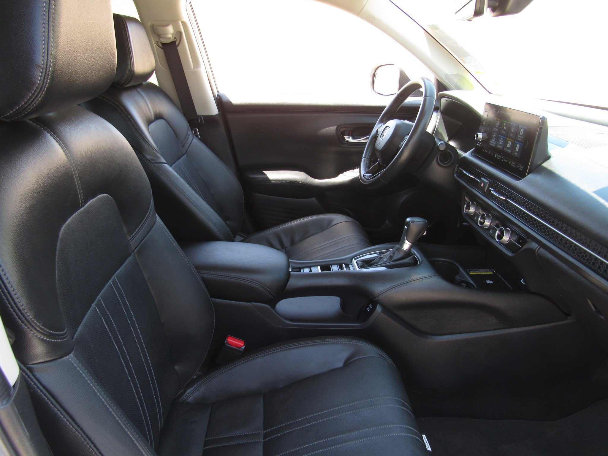 Certified 2024 Honda HR-V EX-L image 9